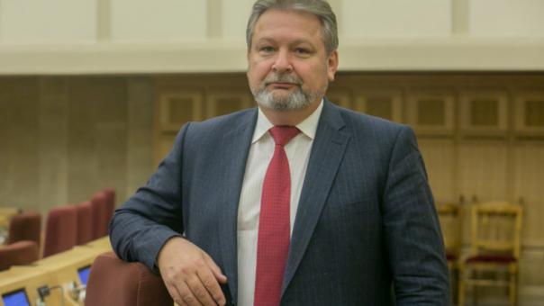 В Новосибирске депутат Заксобрания от партии ЛДПР решил сложить полномочия
