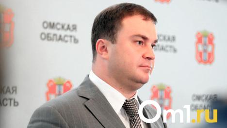 Первые лица Омской области поздравили жителей региона с Днём защитника Отечества