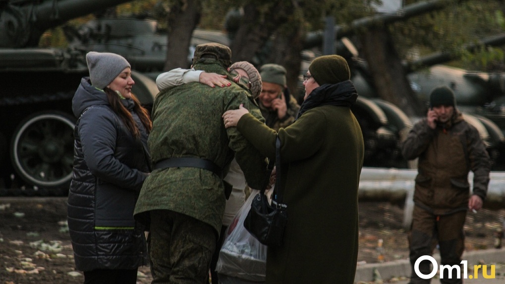 Более 1 700 омичей с вопросами о мобилизации обратились в Народный фронт