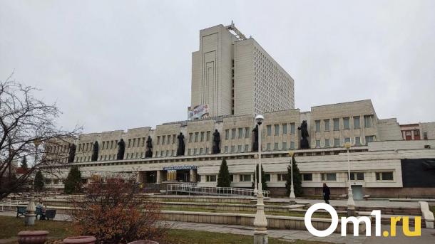 В омских библиотеках нашли книги нескольких авторов-иноагентов