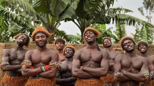 От Путина до африканцев: новосибирцы получают безумные видеопоздравления