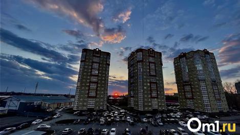В центре Омска вместо частных домов построят многоэтажки. Что будет с жителями?
