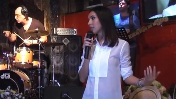 Утаила миллионы? Налоговая заблокировала счета фирмы певицы Алсу
