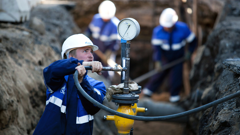 Бурков обсудил с правлением «Газпрома» газификацию омских сел