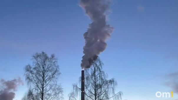Жители Омска вновь пожаловались на вонь, из-за которой было невозможно спать