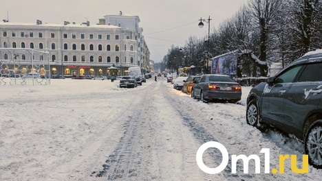 Опять снегопад: омских водителей предупреждают об ухудшении погодных условий