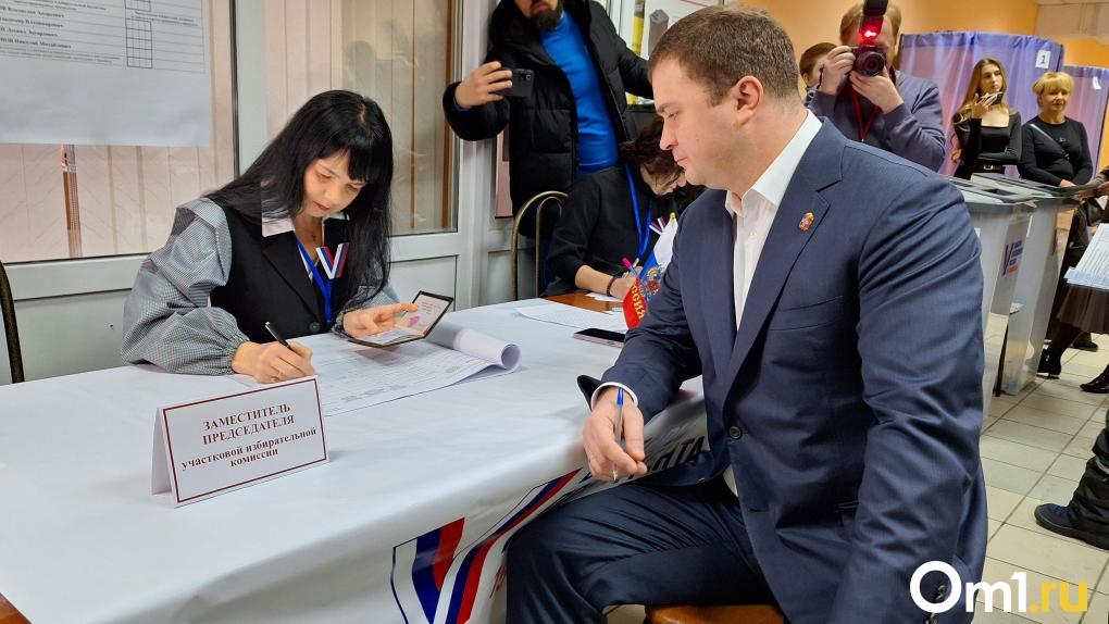 Виталий Хоценко проголосовал на выборах президента одним из первых