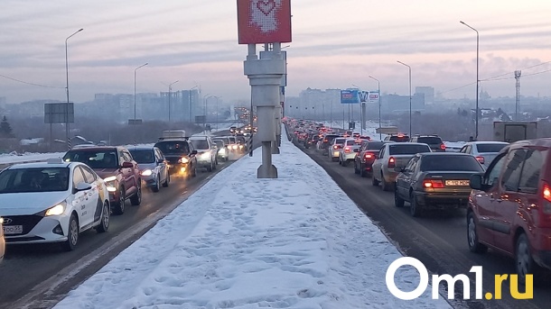 Далеко не уедем: в первый рабочий день на Омск обрушится снегопад