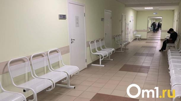 В Омске школьник попал под колёса автомобиля на «зебре»