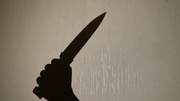В Новосибирске судят пациента психбольницы, вогнавшего биту шуруповёрта в шею медсестры