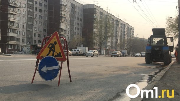 В Новосибирске для пешеходов закрыли часть улицы Сибиряков-Гвардейцев