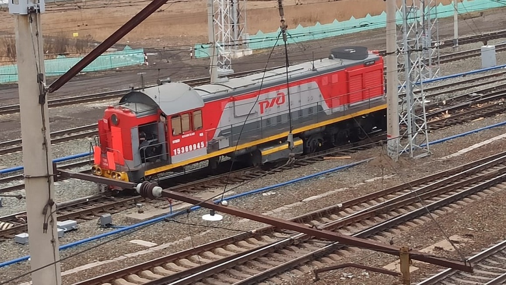 Прибытие в Новосибирск трёх пассажирских поездов задерживается из-за крушения товарняка в Татарске