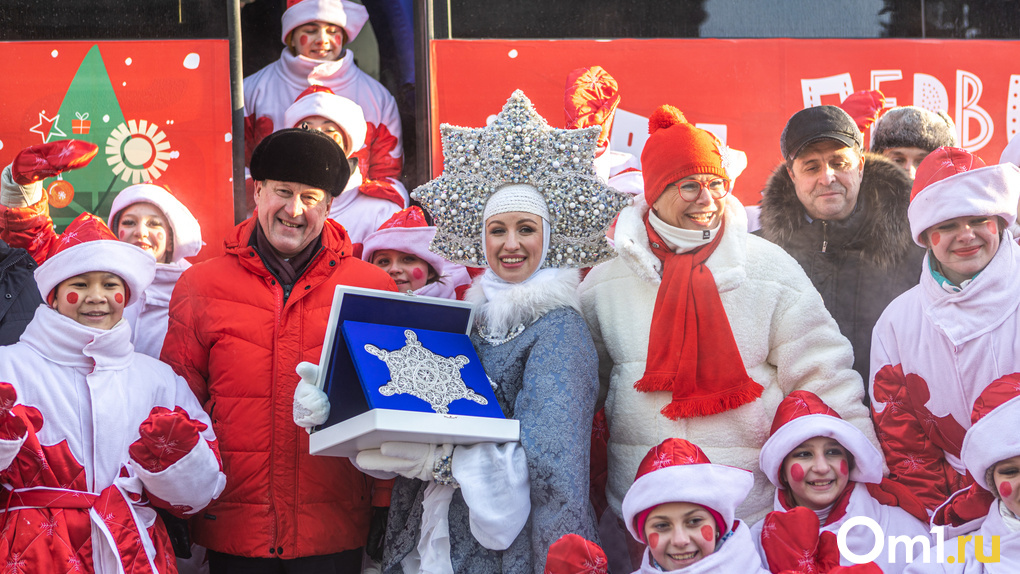 Грандиозный салют и парад зимней сказки: Новосибирск стал «Новогодней столицей России — 2023»