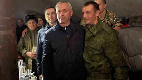 Горячая точка: фото из пункта сбора опубликовал губернатор Новосибирской области Травников