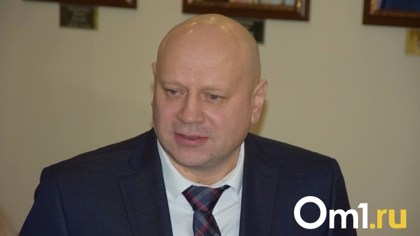 Мэр Омска Сергей Шелест получил благодарственное письмо от ОмГТУ