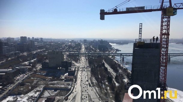 Поднимаемся на 114-метровый пилон четвёртого моста и показываем самую широкую панораму Новосибирска