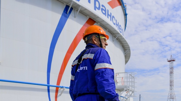 Нефтепроводное предприятие реконструирует резервуар