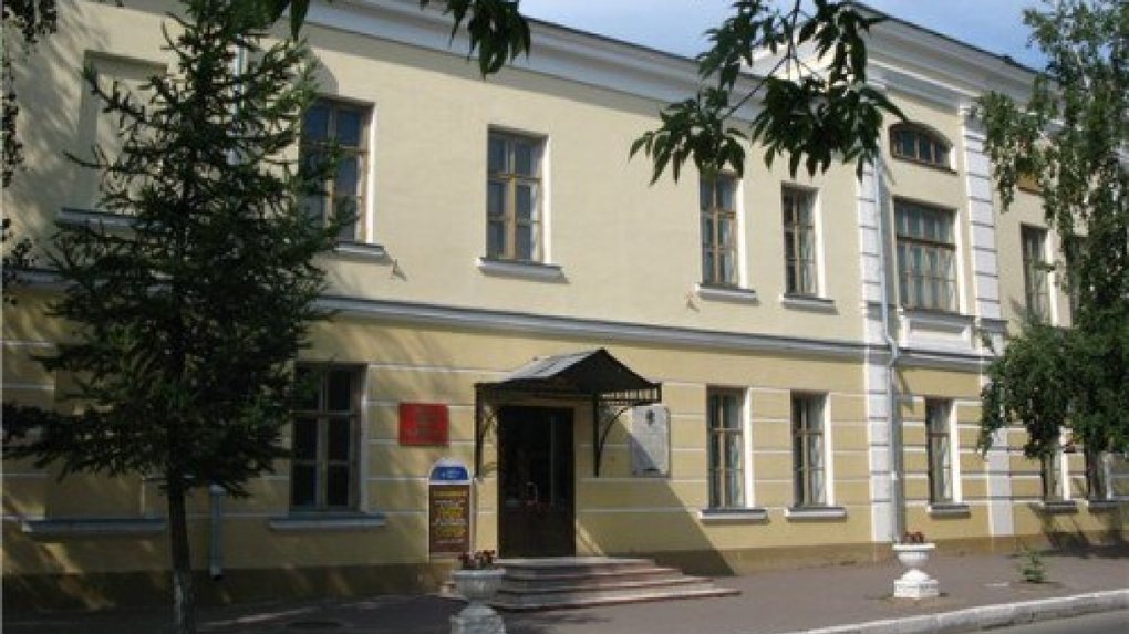 В Омске защитили бывшее здание военного собрания