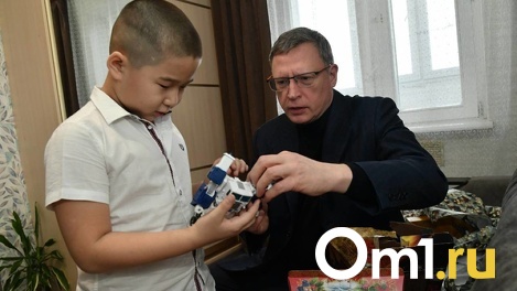 Александр Бурков и Сергей Шелест осуществили новогодние мечты маленьких омичей на «Ёлке желаний»