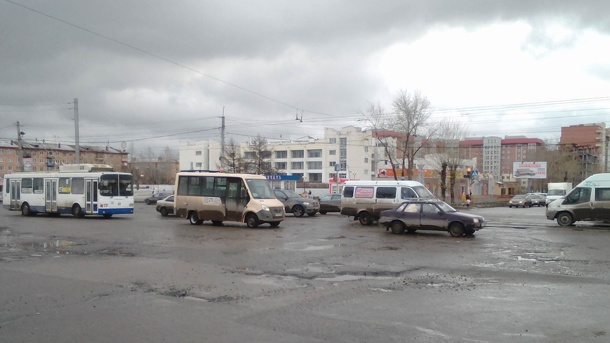 Глава омского дептранса заявил, что цену за проезд до «МЕГИ» повысили законно