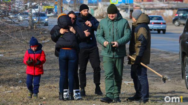 Элитный субботник: как Виталий Хоценко и Сергей Шелест в городе убирались