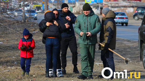 Элитный субботник: как Виталий Хоценко и Сергей Шелест в городе убирались
