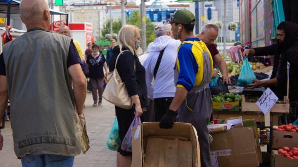 11 агрессивных мигрантов из кафе на Хилке увезли прямиком в военкомат