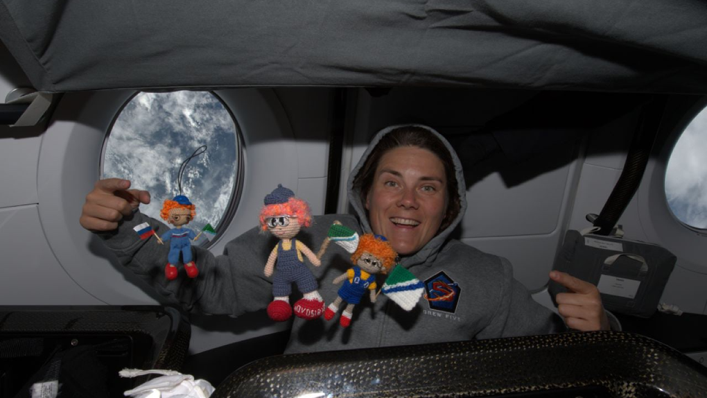 Анна Кикина поздравила новосибирцев с Днём космонавтики