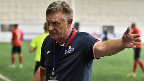 «Помнишь, подписывал? Забудь!»: руководство омского «Иртыша» не выходит на связь с тренером и игроками