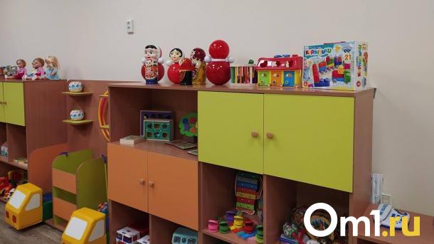 Стала известна средняя зарплата воспитателей в детских садах