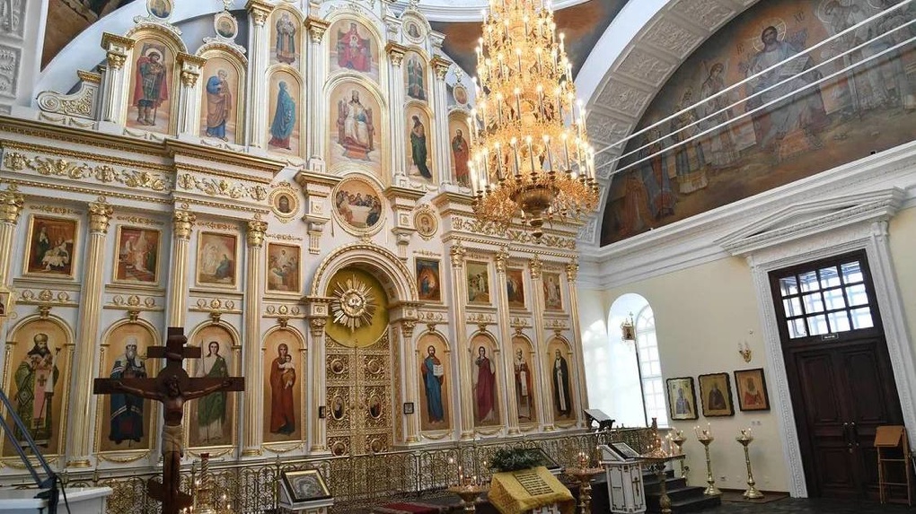 В Рождественский сочельник Александр Бурков посетил восстановленный Казачий Никольский собор