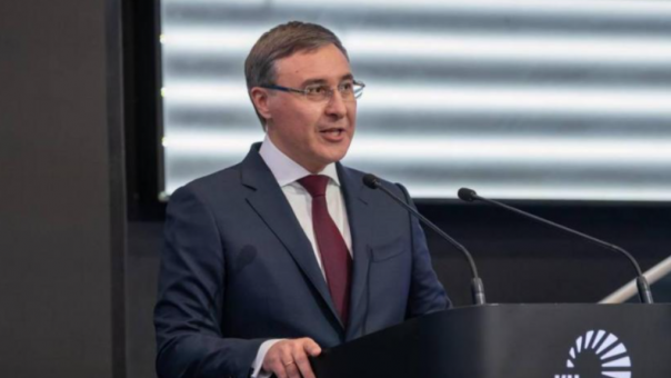 В Омск приехал министр науки Валерий Фальков