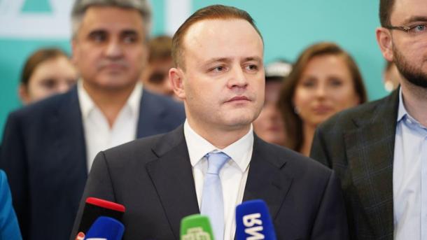 Деньги есть: Владислав Даванков рассказал омичам, как сэкономить триллион на чиновниках