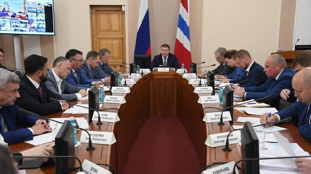 Хоценко поручил районам подготовить по 10 проектов благоустройства важных мест