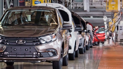Стало известно, о создании нового автомобиля Lada гольф-класса в России