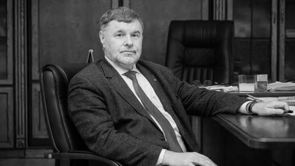 Опубликованы дата и место прощания с бывшим ректором ОмГТУ Анатолием Косых