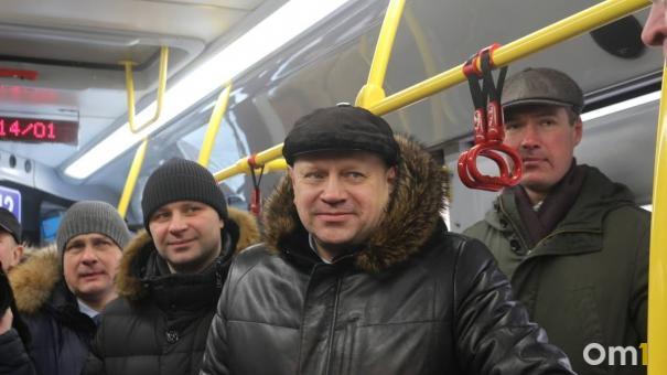 «Сам буду ездить на автобусе»: Шелест прокомментировал изменения в маршрутной сети Омска