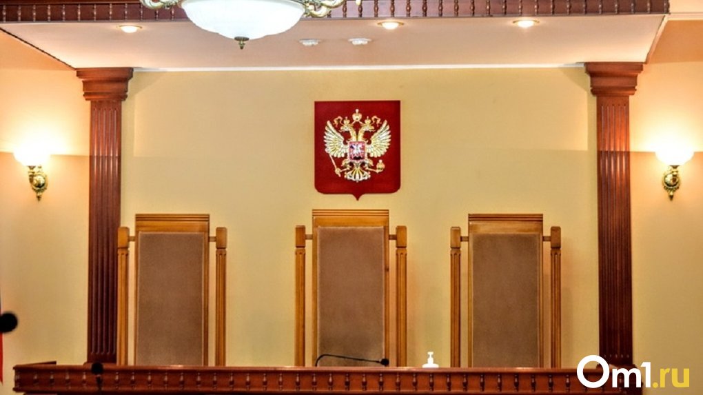 Суд изъял 1 тонну спирта у иностранцев, которые нелегально продавали алкоголь в Омске