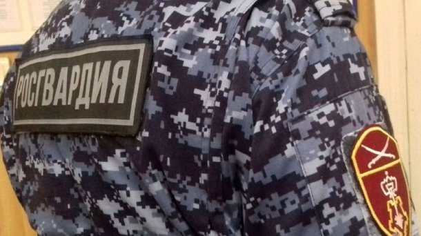 Росгвардия сняла оцепление с банка ВТБ в Новосибирске после сообщений о подозрительном предмете