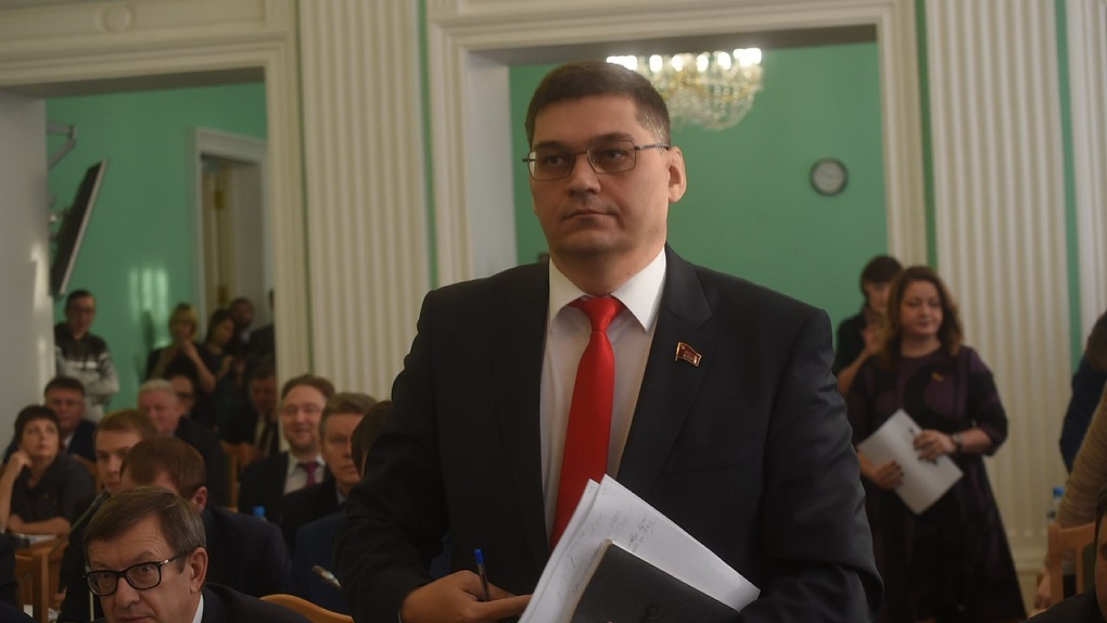 Представители КПРФ отказались голосовать за мэра Омска