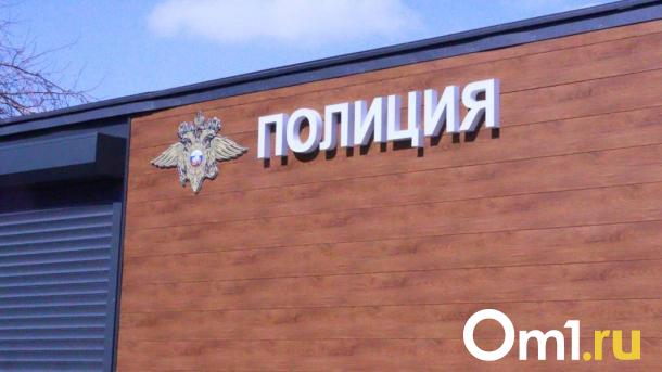 Омичка напала на незнакомца с осколком бутылки: раны оказались смертельными