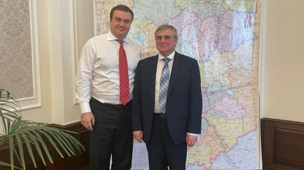 Омский врио губернатора Хоценко рассказал депутату Смолину о проблемах с бюджетом