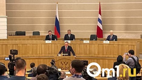 Александр Бурков попросил омичей поддержать нового врио губернатора региона