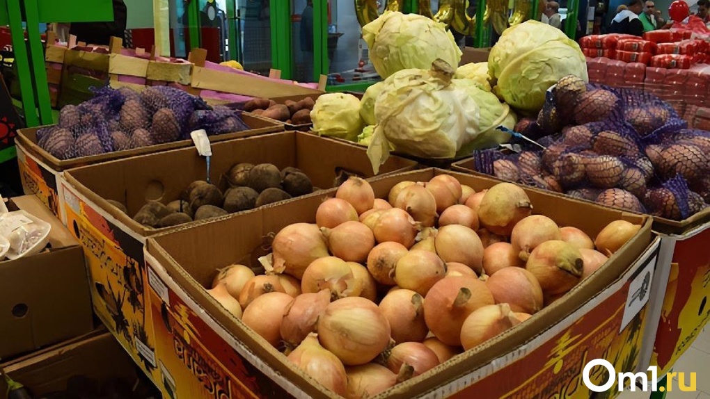 В Омске начали снижаться цены на сезонные овощи