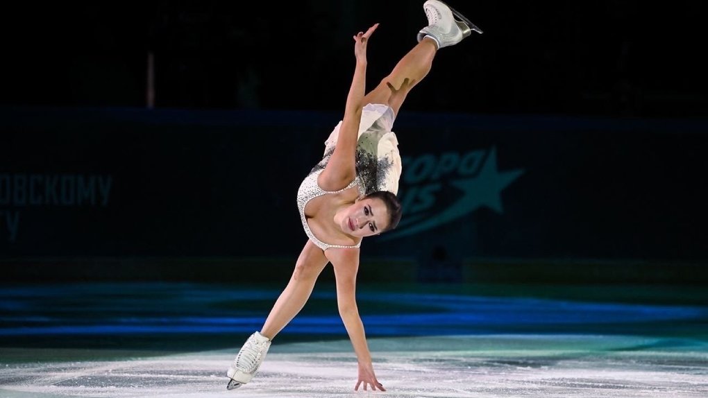 Фигуристка Алина Загитова выиграла голосование на звание самой красивой спортсменки России