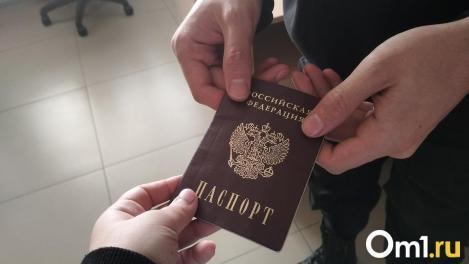 В Новосибирске незаконно оформляли мигрантов: раскрыта схема с хостелом