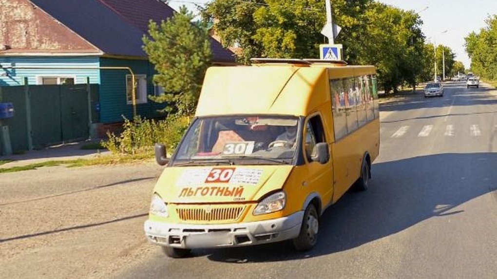 В Омске скорректировали популярный маршрут до дач среди горожан