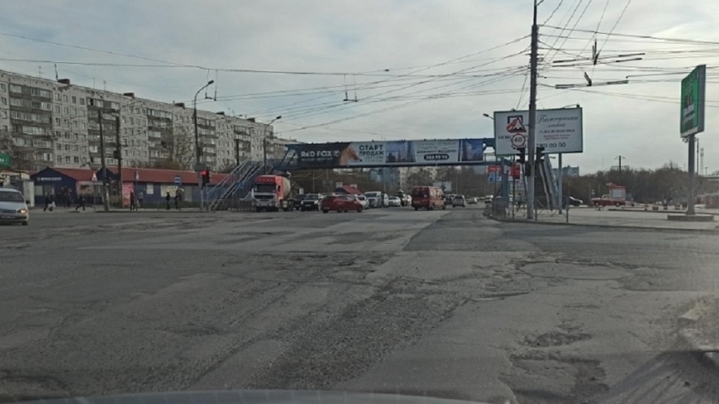 Движение по Гусинобродскому шоссе ограничат до 1 августа в Новосибирске