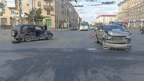 Ребёнку понадобилась медицинская помощь после ДТП в центре Омска