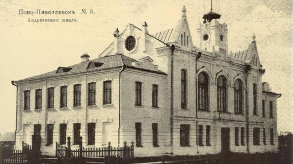 Пять готических зданий для съёмок фильмов ужасов нашли в Новосибирской области